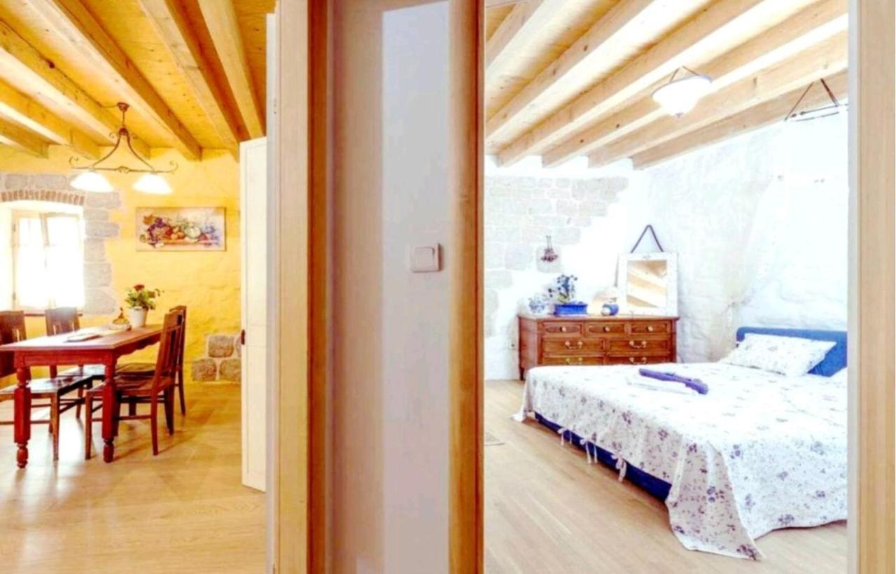 Hvar Heart Heritage Apartment Stari Grad  Buitenkant foto